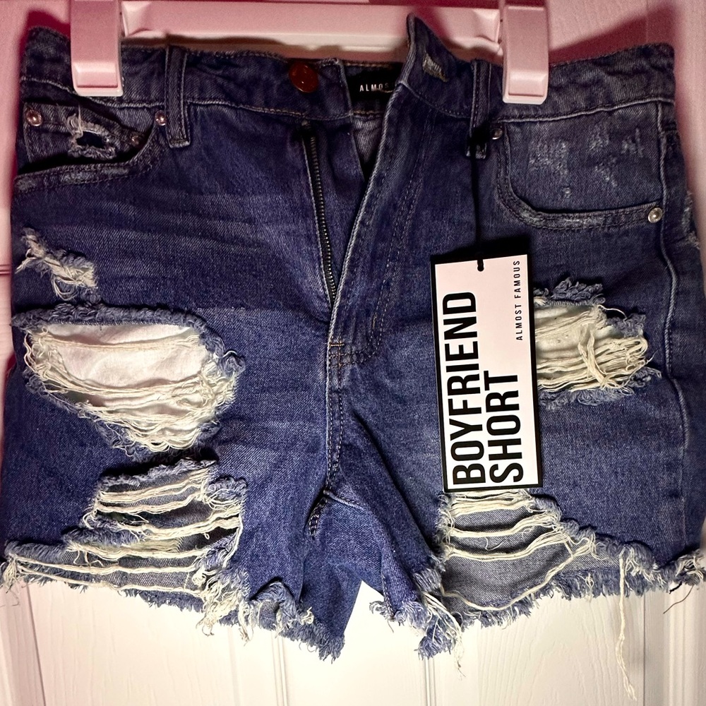 Ripped Denim shorts